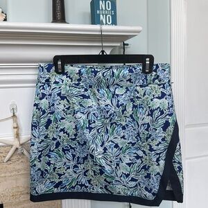Stella Parker Navy Marine Print Sport Skirt w/Zip Front Pockets and a Back Pckt.